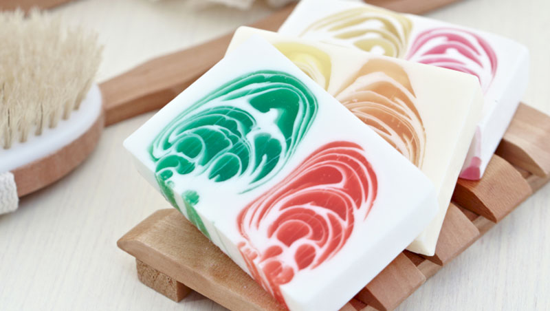 Prirodni sapuni: Čuvari vaše kože i okoliša