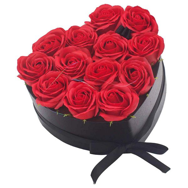Buket cvijeća od sapuna - 13 crvenih ruža