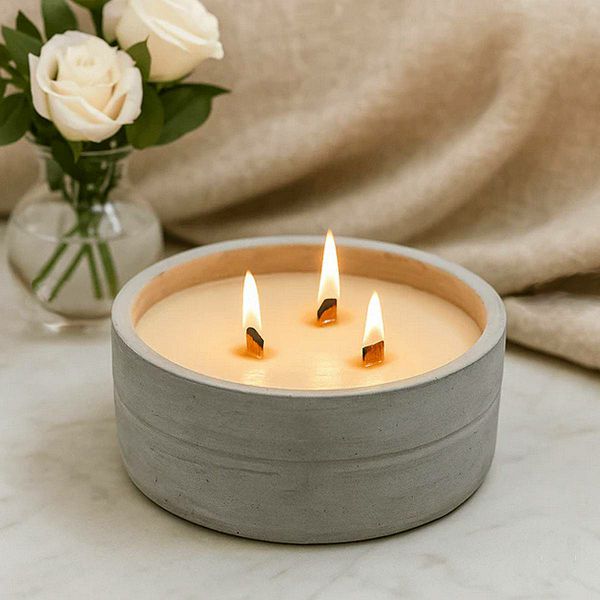 Concrete Soy Candle Crushed Vanilla & Orange 