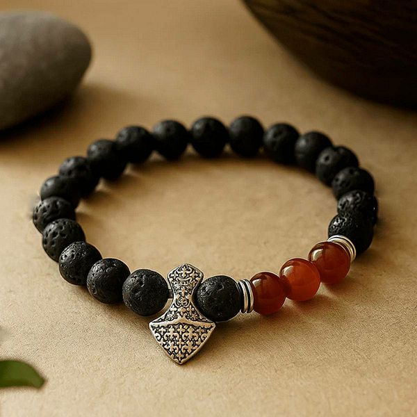 Narukvica Lava Stone Axe-Head Carnelian