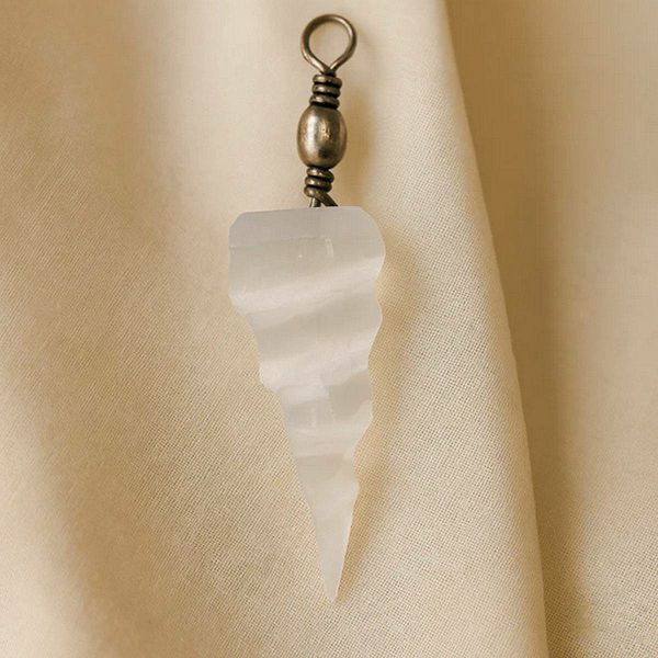 Privjesak Selenite Spiral