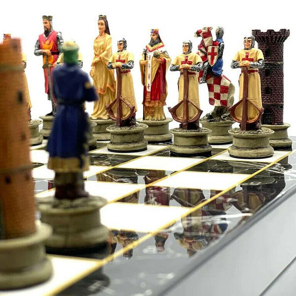 Šahovske figure Križari & Saraceni 3.15"