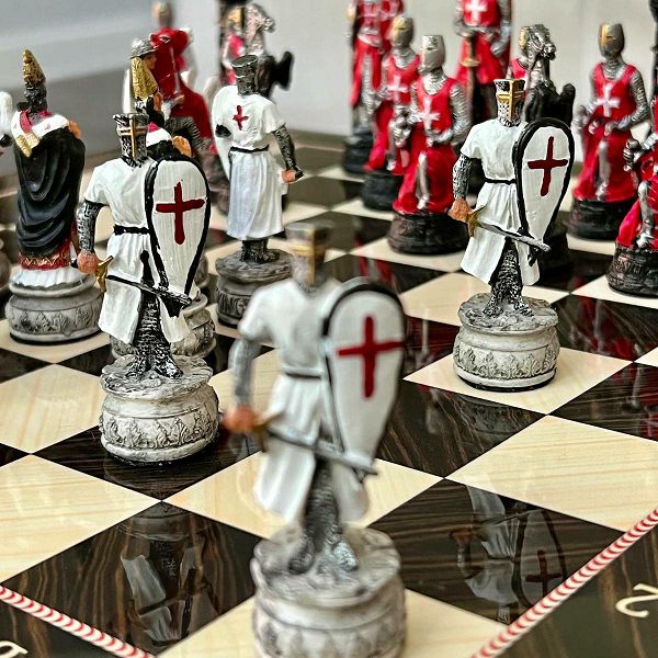 Šahovske figure Vitezovi Templari 3.15"