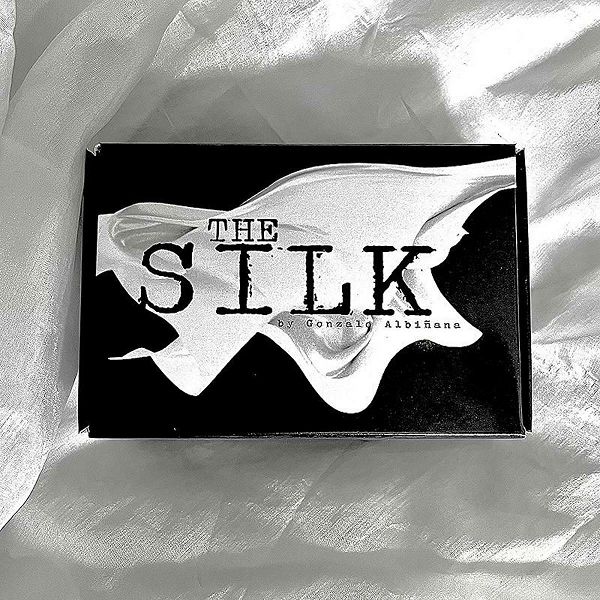The Silk by Goncalo Albinana