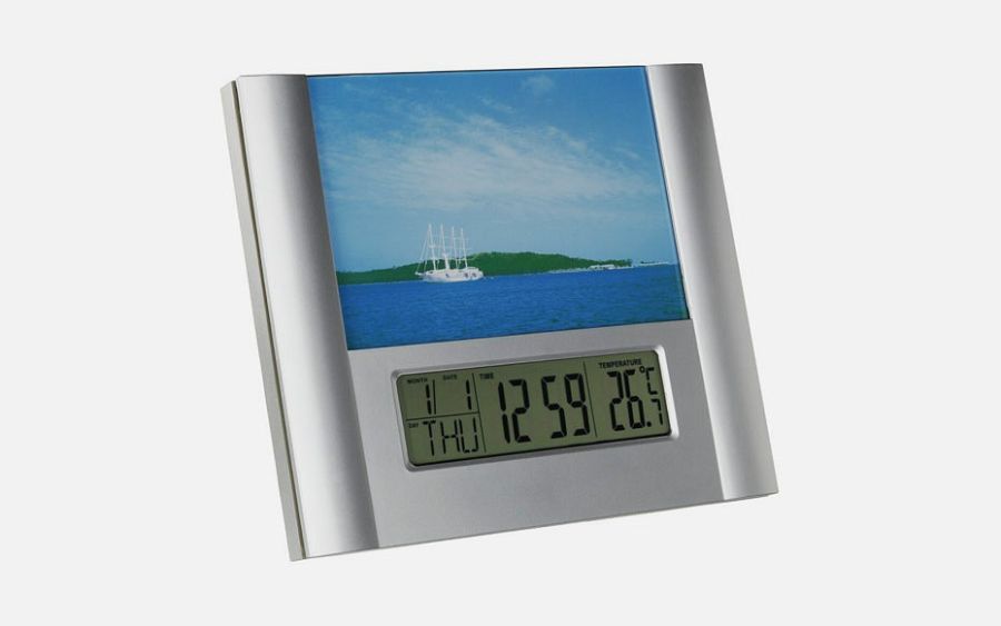 TFA 98.1093 alarm clock & photo frame